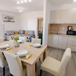 Ferienhaus 2 Bedroom Lovely In Lisane Ostrovicke