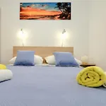2 Bedroom Lovely In